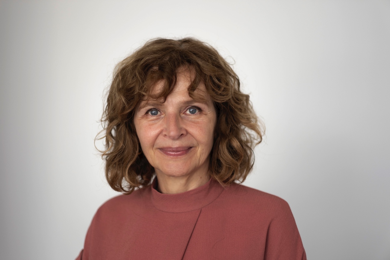 drs. E.I.  Schippers  (VVD) 1