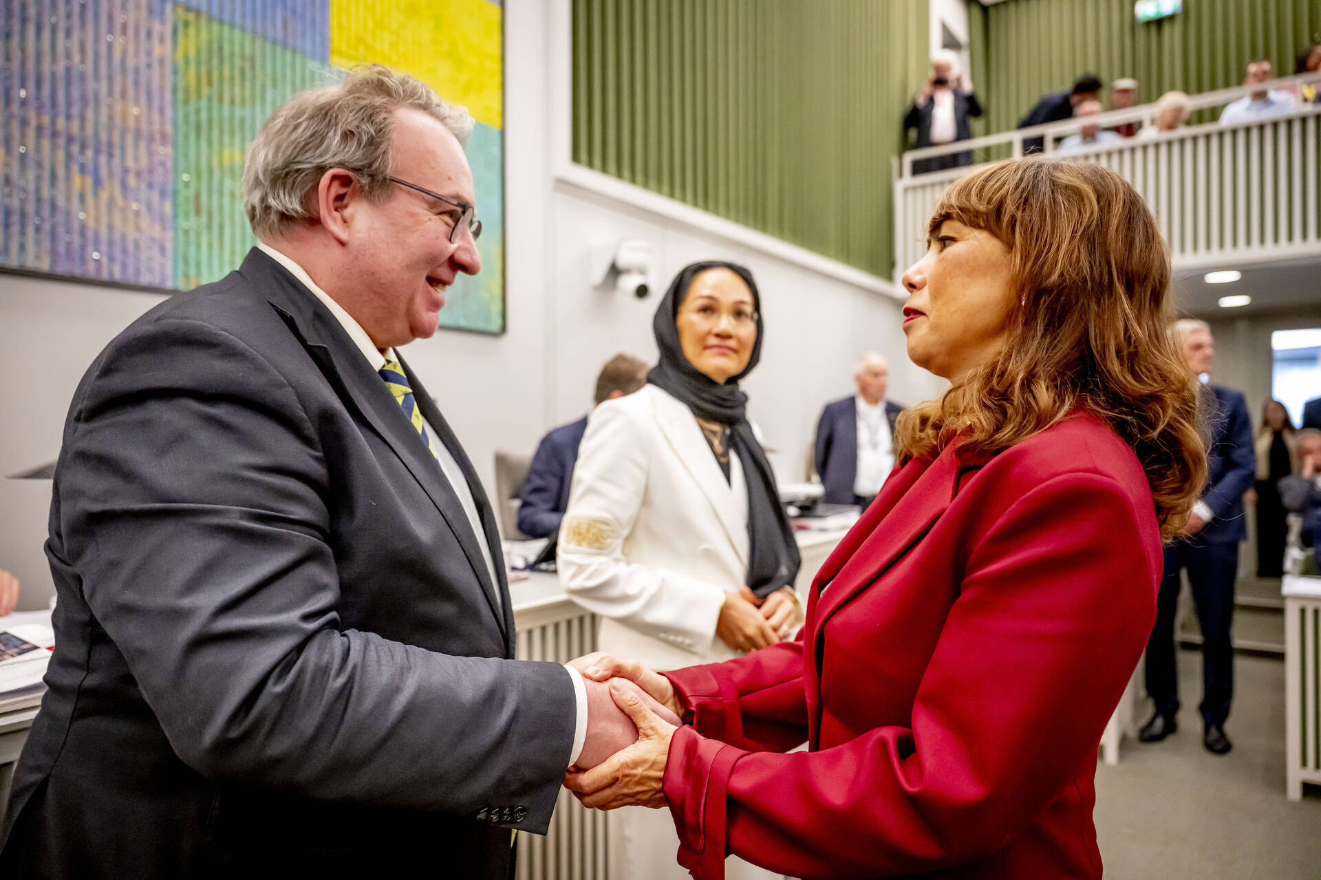 Felicitaties van waarnemend Kamervoorzitter Vos voor senator Walenkamp