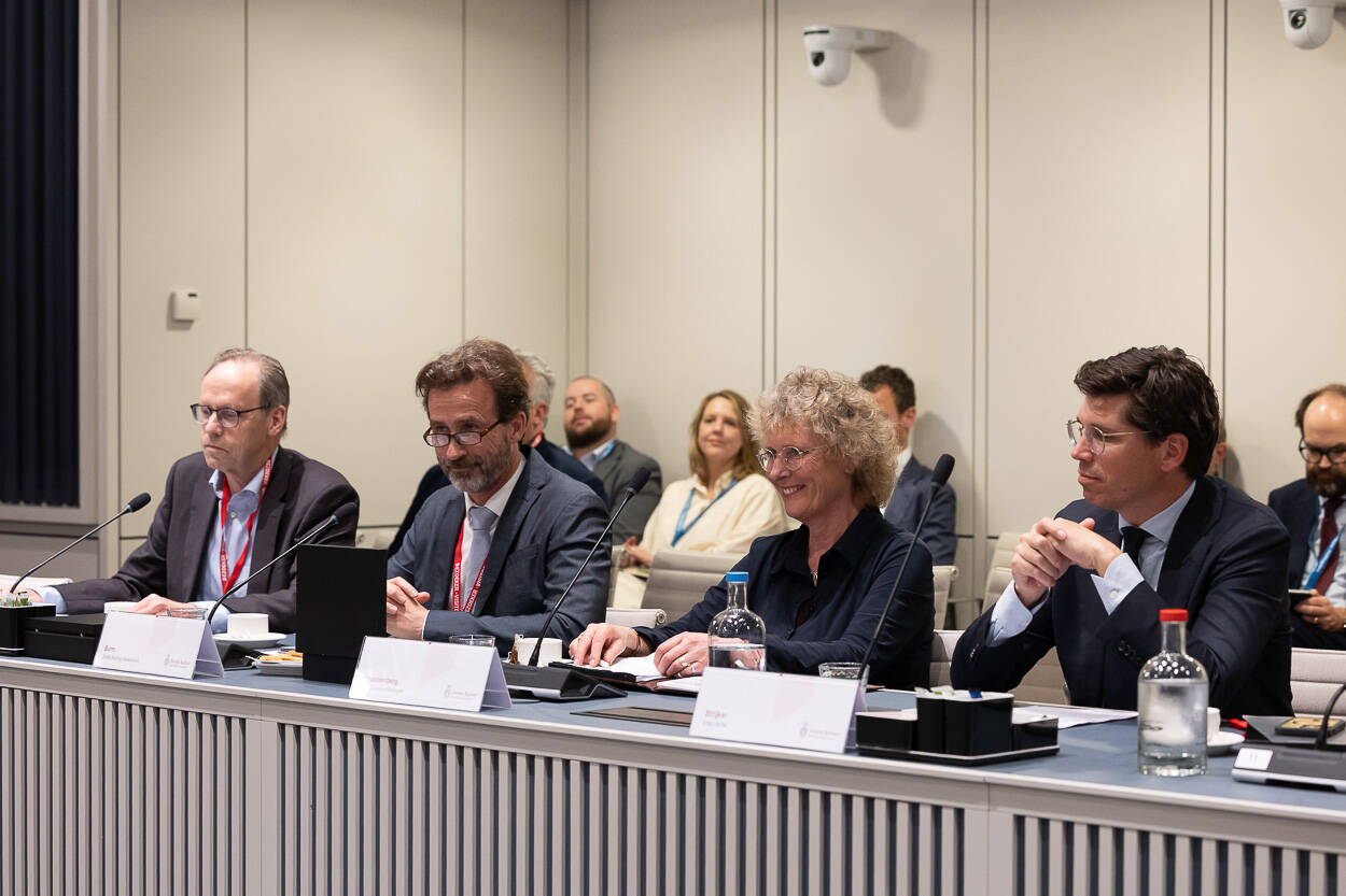 Deskundigen in gesprek met de commissie Financiën (FIN) over de aanpassing van belasting in box 3