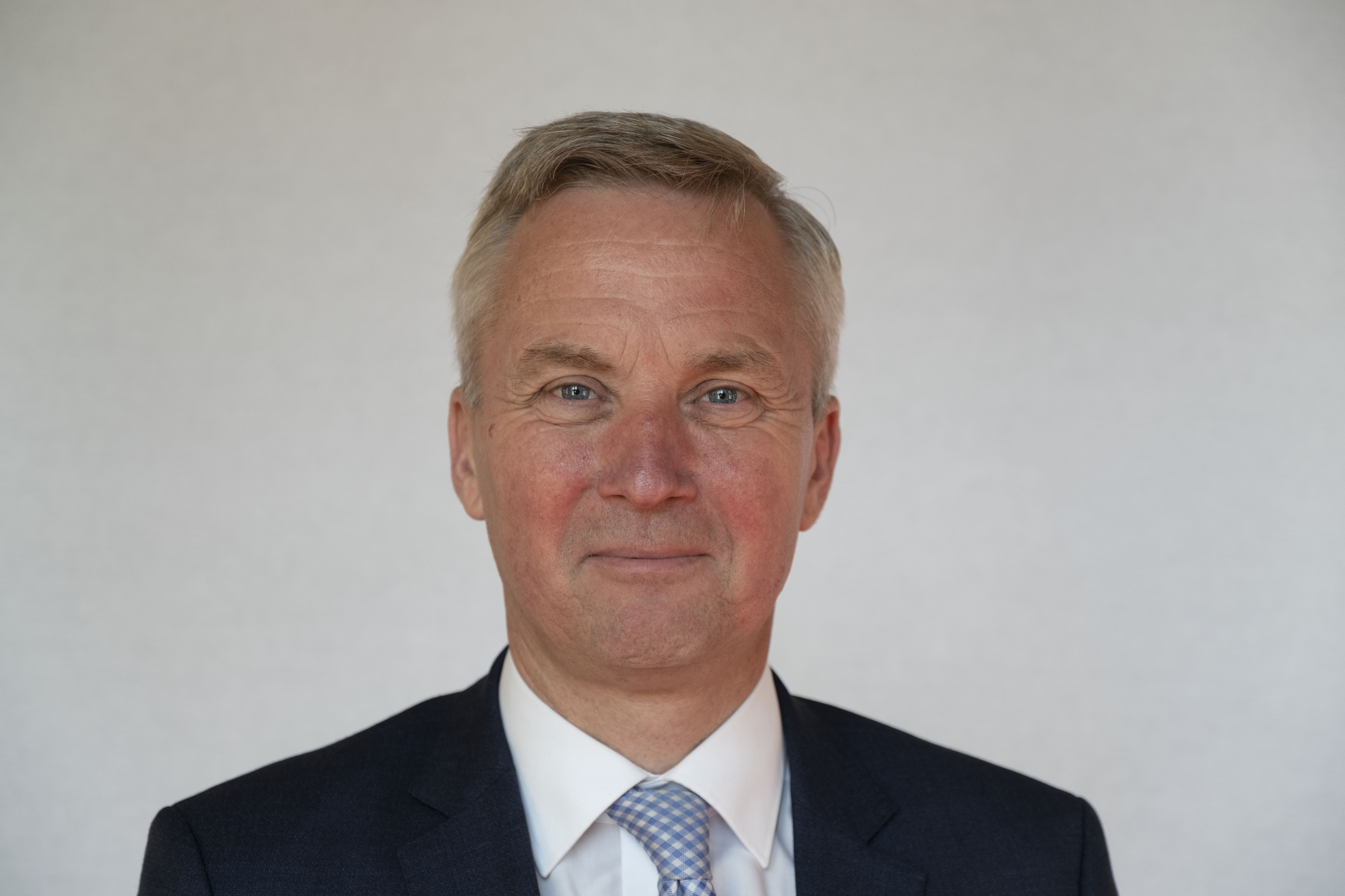 foto van Senator van der Burg (VVD)